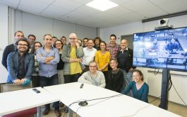 2017/11 - The SPIRou team and panel members, including Andy Sheinis and Greg Barrick from CFHT on the TV screen, who stayed up for 2 nights in a row to participate to the review via videoconference (©S.Chastanet – CNRS/OMP)