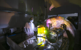 2017/12 - SPIRou spectrograph bench before dismounting (©S.Chastanet - CNRS/OMP)