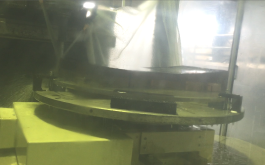 2016/07 - Mirror in cutting phase (©Thales-SESO)