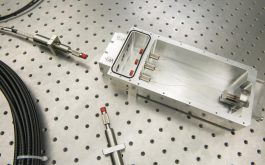 2016/04 - The Cassegrain section of the fiber link, featuring three fibers in their aluminum box (©S.Chastanet - OMP)