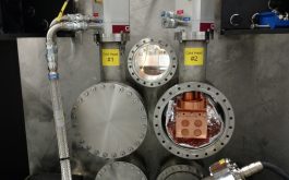 2016/10 - Parts of the cryostat cold heads (©L.Saddlemyer – NRC-H)