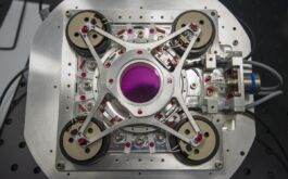 2016/03 - Image Stabilization Unit (ISU) of the SPIRou Cassegrain module, correcting for image motions caused by atmospheric turbulence and telescope instabilities (©S.Chastanet - OMP)