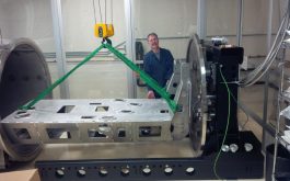 2015/12 - The spectrograph internal support frame being integrated into the cryogenic vessel at NRC-H (©SPIRou team)