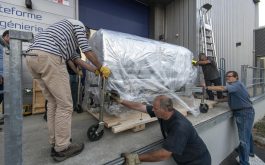 2016/09 - Optical bench unpacking (©SChastanet-CNRS/OMP)